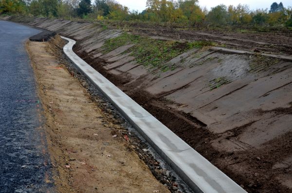 Slope Drainage Installation in Aurora